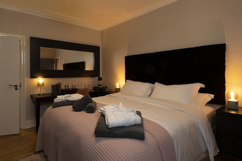 Stay at-FL, Crawley, United Kingdom