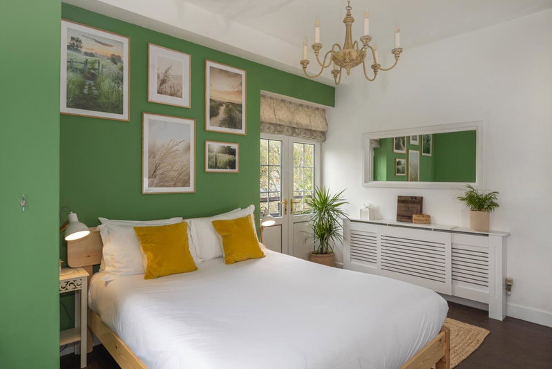 Limestone Hotel, Lulworth Cove, United Kingdom