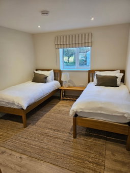 Newditch Farm - BRS Airport, Bristol, United Kingdom