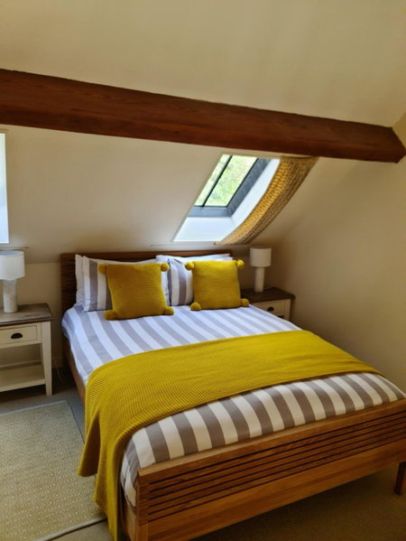 Newditch Farm - BRS Airport, Bristol, United Kingdom