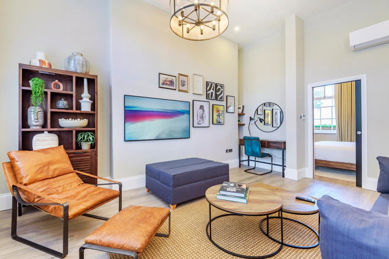 Oak & Poppy Apartments, London, United Kingdom