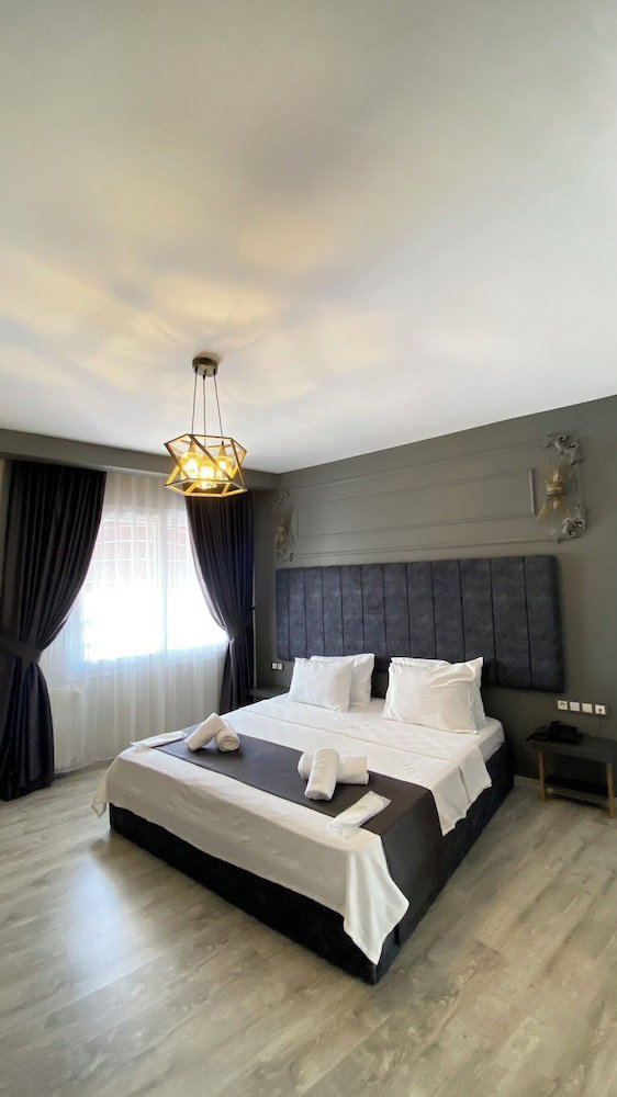 Grandmer Suit Otel, Turkey