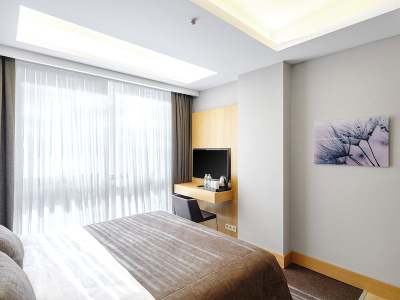 Tri̇p by Merli̇n, Istanbul, Turkey