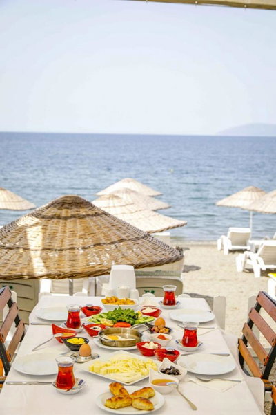 Teos Ormanci Tatil Koyu, Seferihisar, Turkey