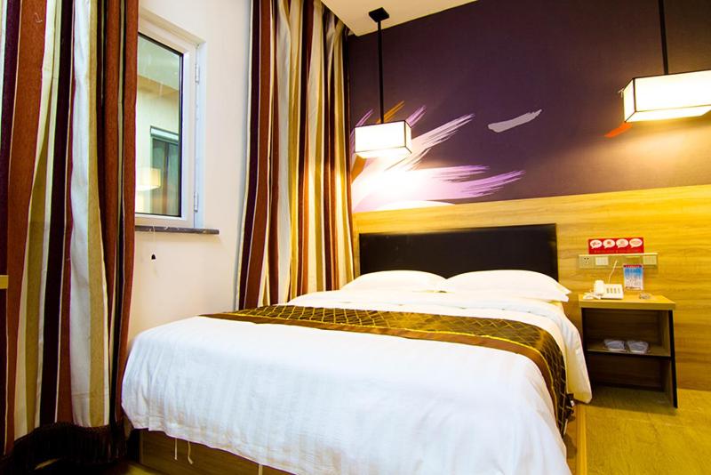 Thank Inn Chain Hotel Hebei Chengde Shuangluan District Central Avenue, Chengde, China