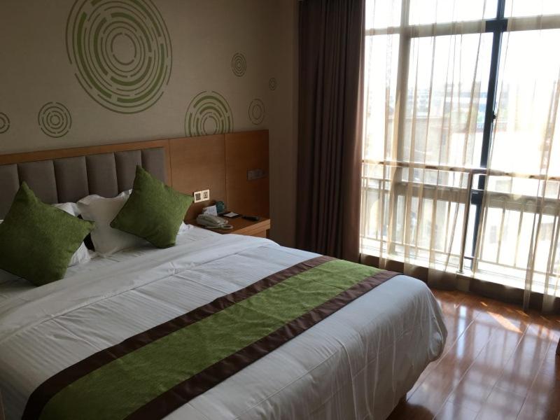 GreenTree Inn Suqian Yanghe Xuhuai Road, Suqian, China