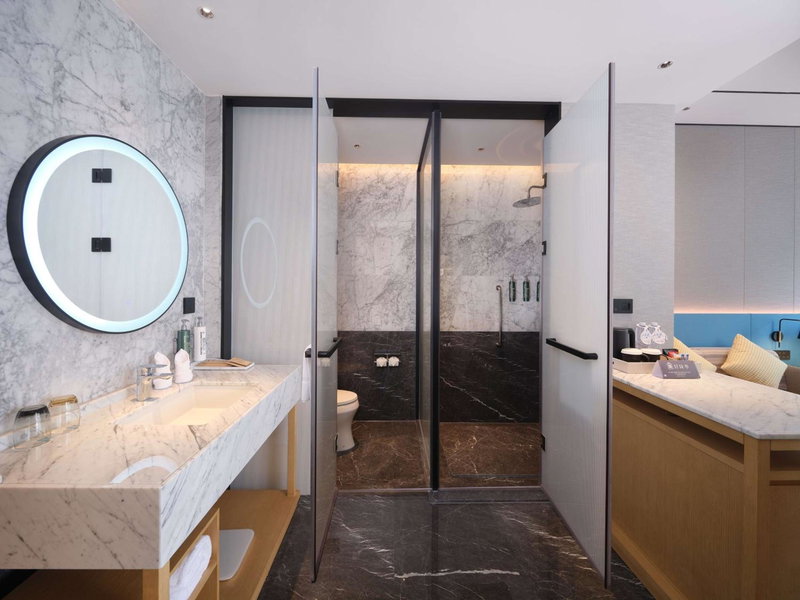 Hilton Garden Inn Huludao Longxing Road, Huludao, China