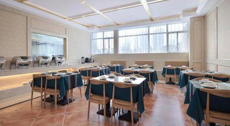 Vienna Hotel Anhui Fuyang Chengnan New District, Fuyang, China