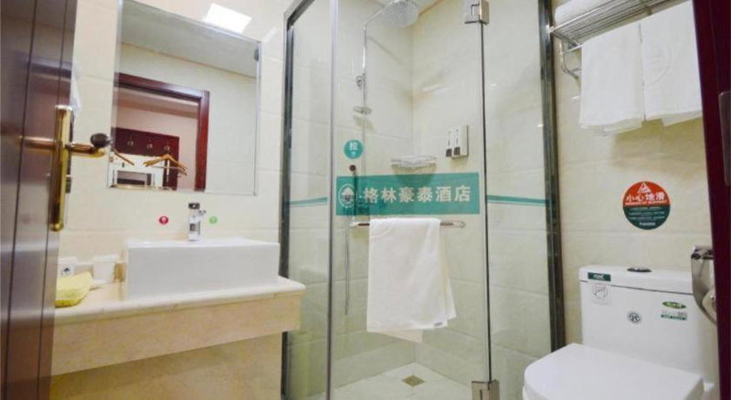 GreenTree Inn Jieyang North Linjiang Road Express Hotel, Jieyang, China
