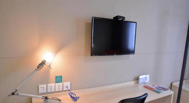Jinjiang Inn select Lushan Scenic Xiangshan Road Yunzhong Hotel, Jiujiang, China