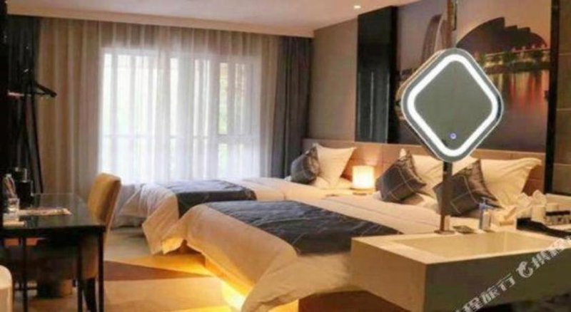 Chonpines Hotel·s Liaocheng City Centre Wuxing Department Store, Liaocheng, China