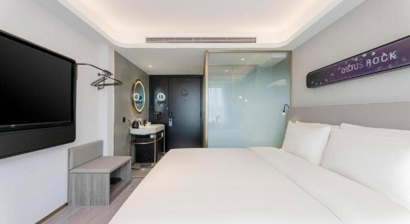 Atour Light Hotel Dalian Xinghai Plaza Henglong Shopping Center, Dalian, China
