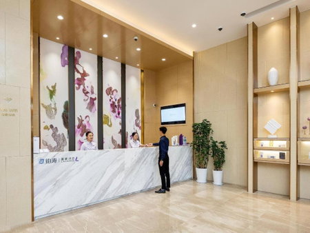 Lavande Hotel Shanwei Haifeng Fenghuang New City Tianhong Plaza, Haifeng, China