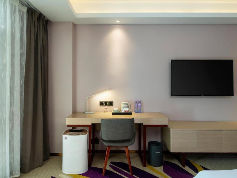 Lavande Hotel Shanwei Haifeng Fenghuang New City Tianhong Plaza, Haifeng, China