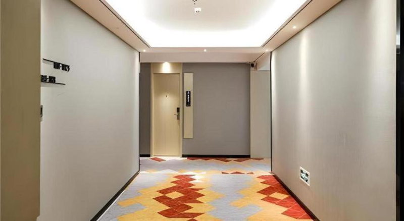 Borrman Hotel Dongguan Houjie Wanda Plaza Liaoxia Metro Station, Dongguan, China