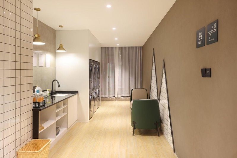 Atour Hotel Fuzhou Diamond Plaza, Fuzhou, China