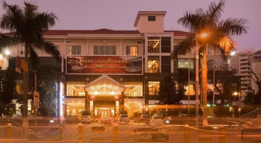 Hotel · Dong Cheng Hotel, Shunde