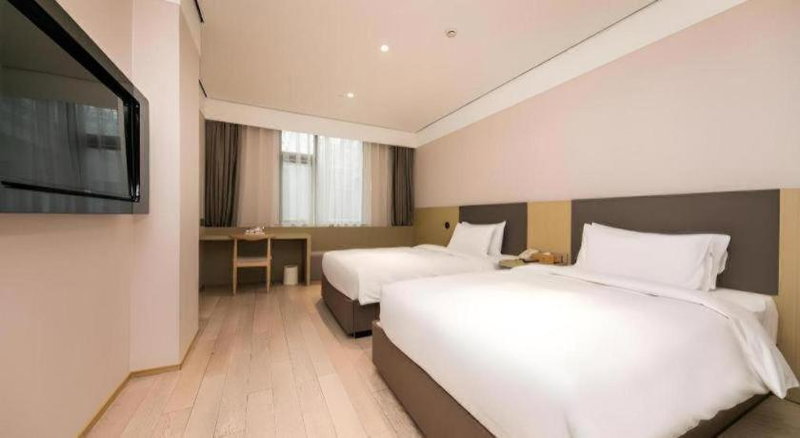 JI Hotel Shanghai Lujiazui Pudong Avenue, Shanghai, China