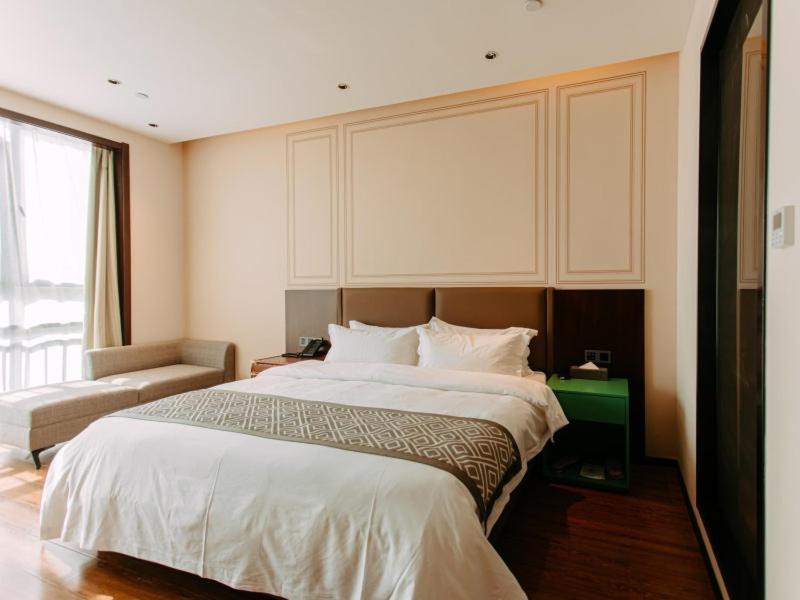 GEM Hotel Bozhou College, Bozhou, China