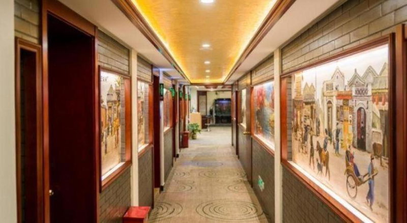 GreenTree Inn Beijing Dongcheng District Wangfujin South Luogu Lane Houhai Express Hotel, Beijing, China