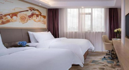 Vienna Hotel Nanning Beihu Metro Station, Nanning, China