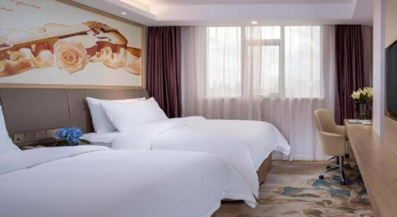 Vienna Hotel Nanning Beihu Metro Station, Nanning, China
