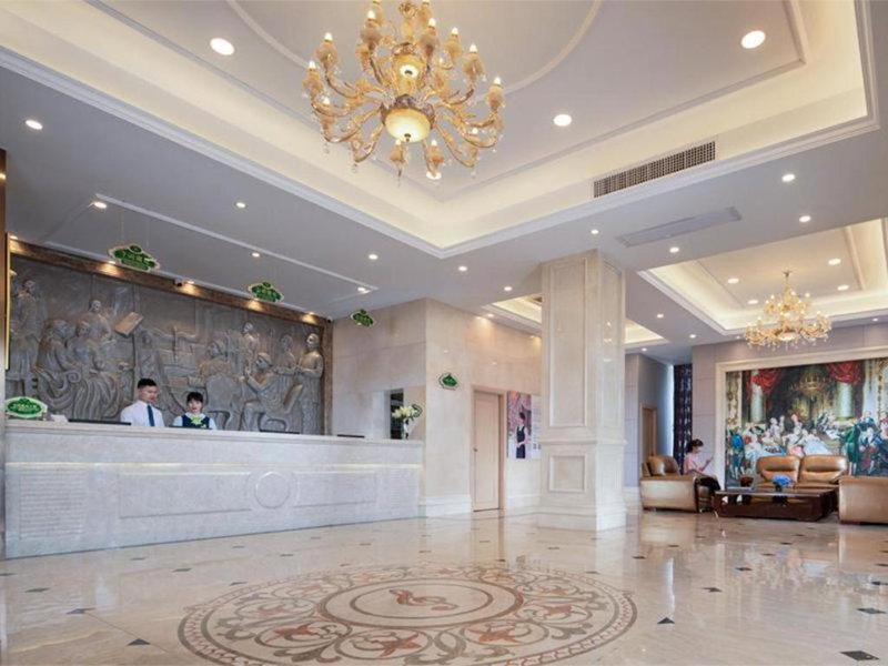 Vienna Hotel Nanning Beihu Metro Station, Nanning, China