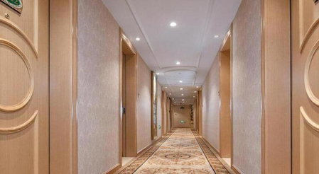 Vienna Hotel Hunan Jishou Fenghuang Ancient City, Fenghuang, China