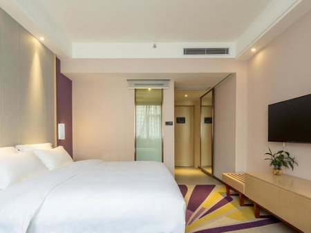 Lavande Hotel Changsha Songya Lake Xingsha Metro Station, Changsha, China