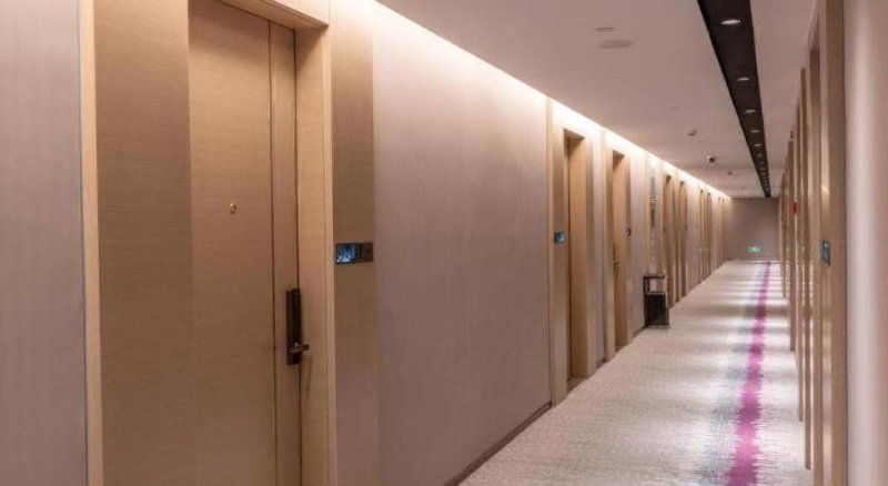 Lavande Hotel Chaozhou Fortune Center Lin Street, Fengxi, China