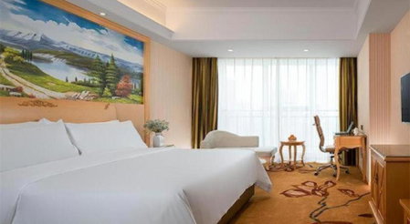 Vienna Hotel Jiangxi Jiujiang Happy City, Jiujiang, China