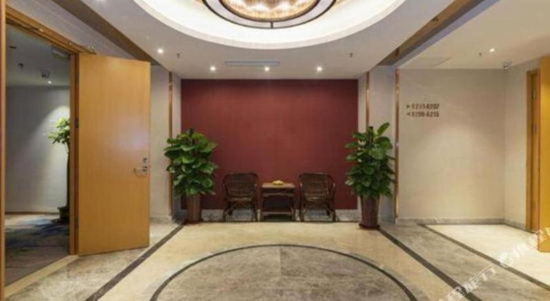 Borrman Hotel Jinan Yijia Exhibition Center Laotun Metro Station, Jinan, China