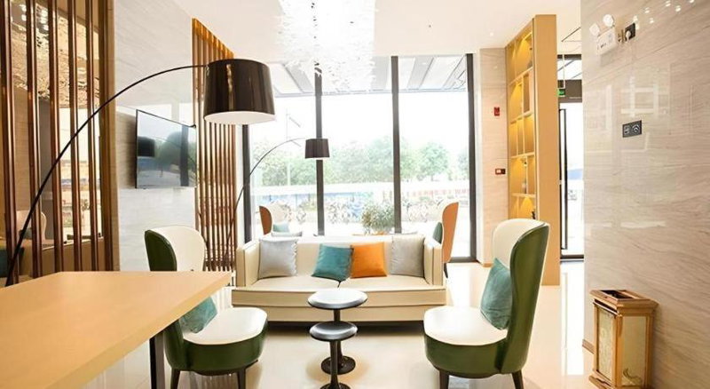 City Comfort Inn Nanning Xingning District Government Maternal and Child Health Hospital, Nanning, China