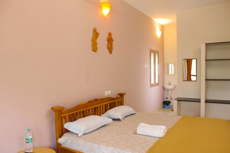 Dwaraka Guest House, Tiruvannāmalai, India
