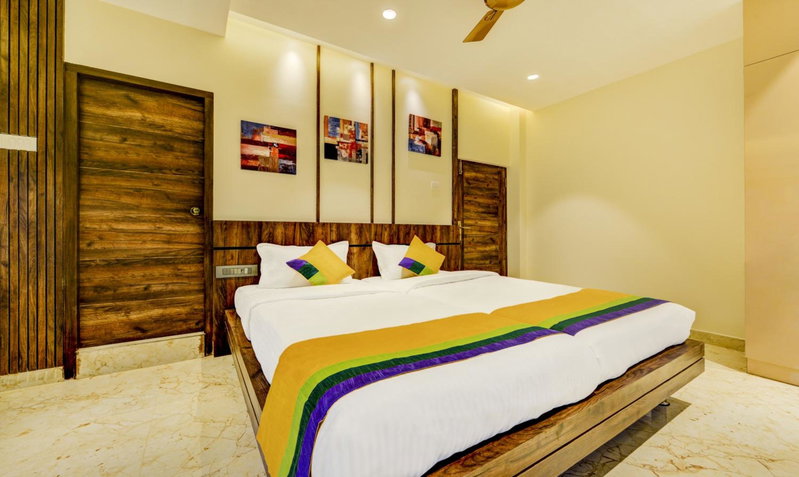 Itsy Hotels Mirra, Chennai, India
