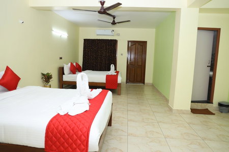 FabHotel Martine Residency - 5 min from Rock Beach, Puducherry, India