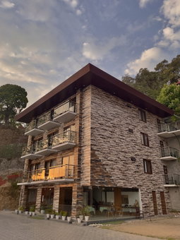 Hotel Jiva, Dehradun, India