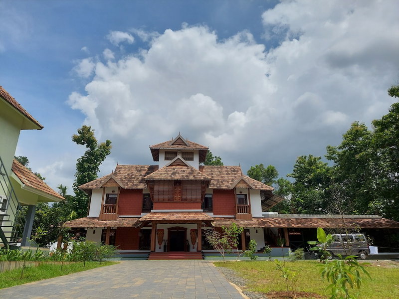 Vajra Ayurveda and Yoga Retreat, Aluva, India