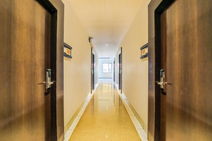 FabHotel Rr Grand - Next To Trendset Mall, Vijayawāda, India