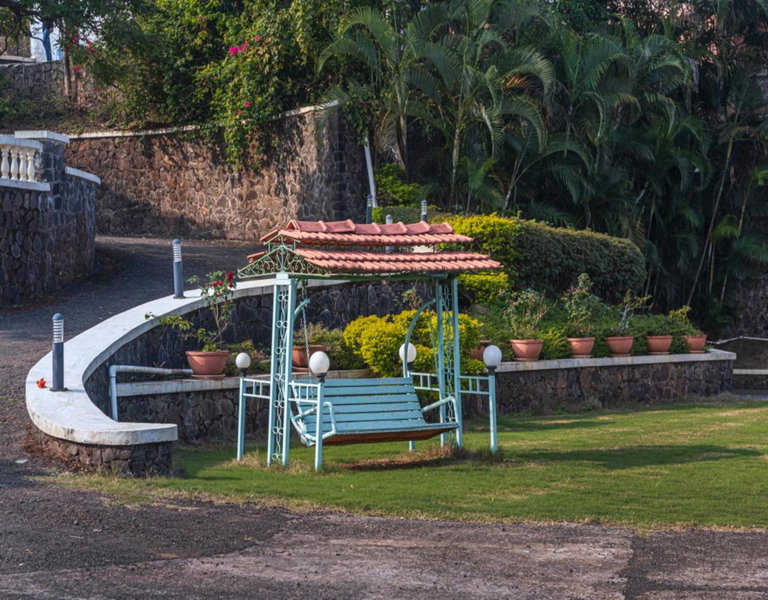 SaffronStays Aurelia, Panchgani - Balinese villa with breathtaking valley views, Panchgani, India