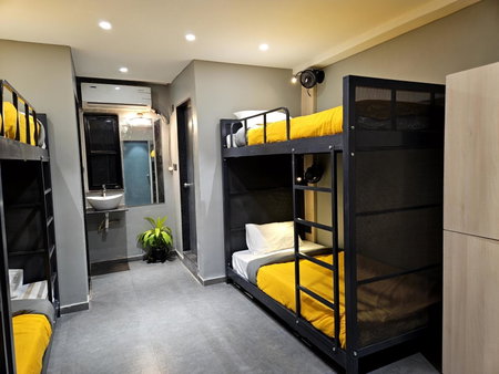 Coliwo Trois Hostel - Kharadi, Pune, India
