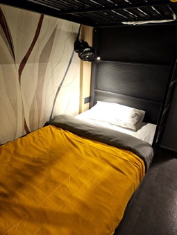Coliwo Trois Hostel - Kharadi, Pune, India