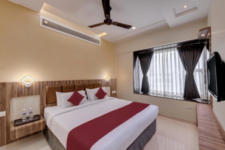 Click Hotel Sagar Plaza Chakan, Pune, Chakan, India