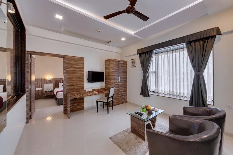 Click Hotel Sagar Plaza Chakan, Pune, Chakan, India