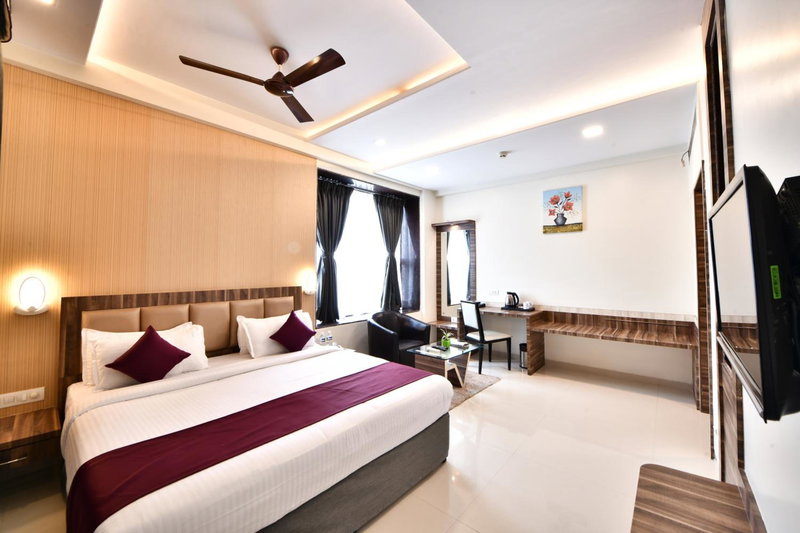 Click Hotel Sagar Plaza Chakan, Pune, Chakan, India
