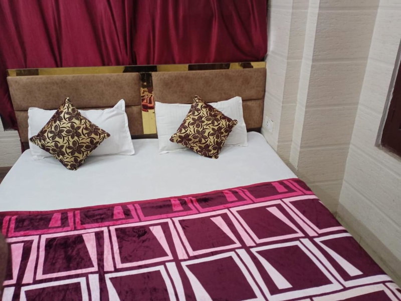Arora classic guest house, Amritsar, India