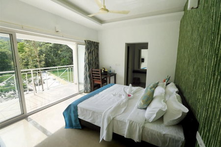 Rivulet, Devikolam, India