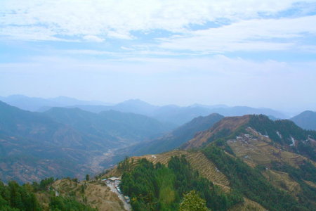 LA Riqueza Dhanolti View - View of Valleys & Mountains - Private Parking - Near to Eco Park & Surkanda Devi Temple, Dhanaulti, India