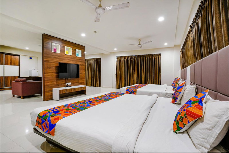FabHotel La Victoria - Galaxy Circle, Surat, India