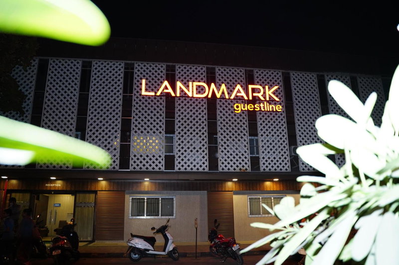 FabHotel Landmark Residency - Nr MIDC Turbhe, Navi Mumbai, India
